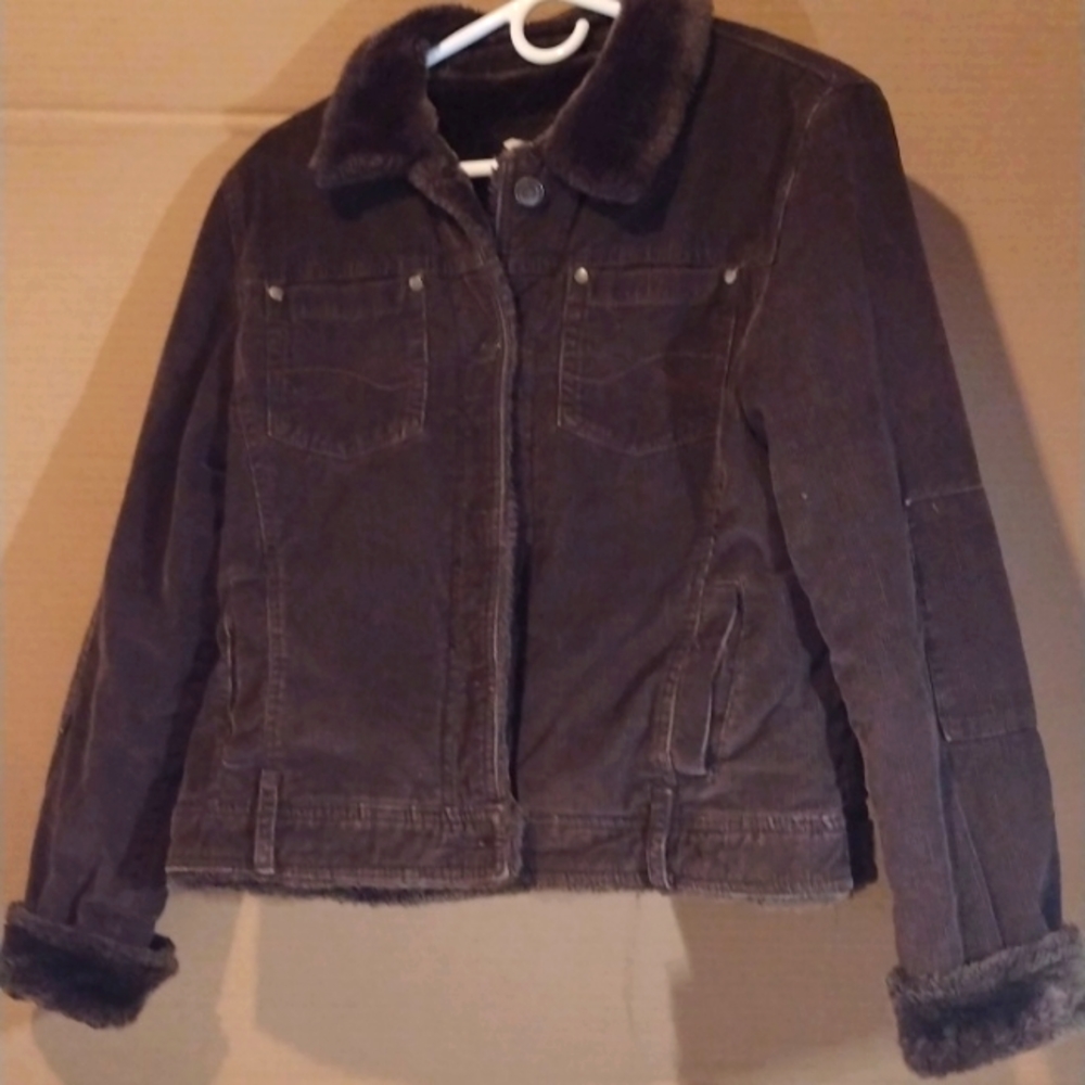 Maurices women's LG brown corduroy jacket, super nice!!!